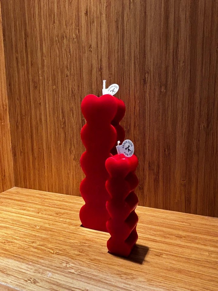 Kırmızı Dekoratif Dalgalı Mum - Görsel 2