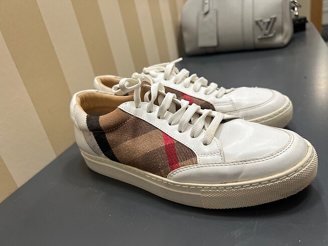 Burberry sneaker