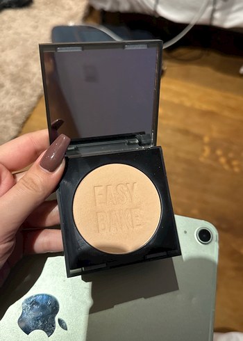 HUDA BEAUTY Easy Bake Peachpie - Görsel 2