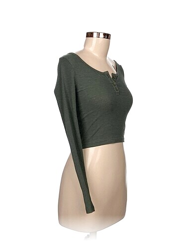 H&M H&M Bluz %70 İndirimli.
