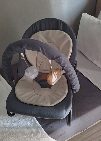 Diğer Gri Bebek Beşiği ve Sepeti