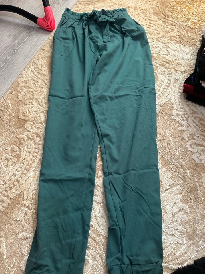 Kadın Bej Kemerli Rahat Keten Pantolon 2 - Görsel 3