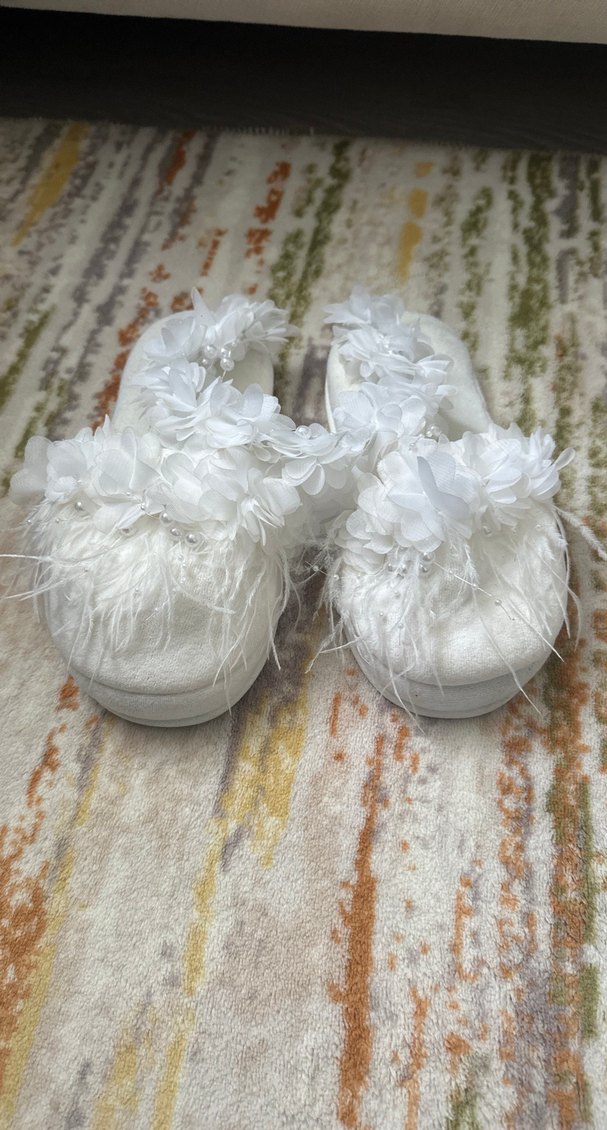 Kadın Beyaz Kürklü Platform Topuklu Terlik - Görsel 2