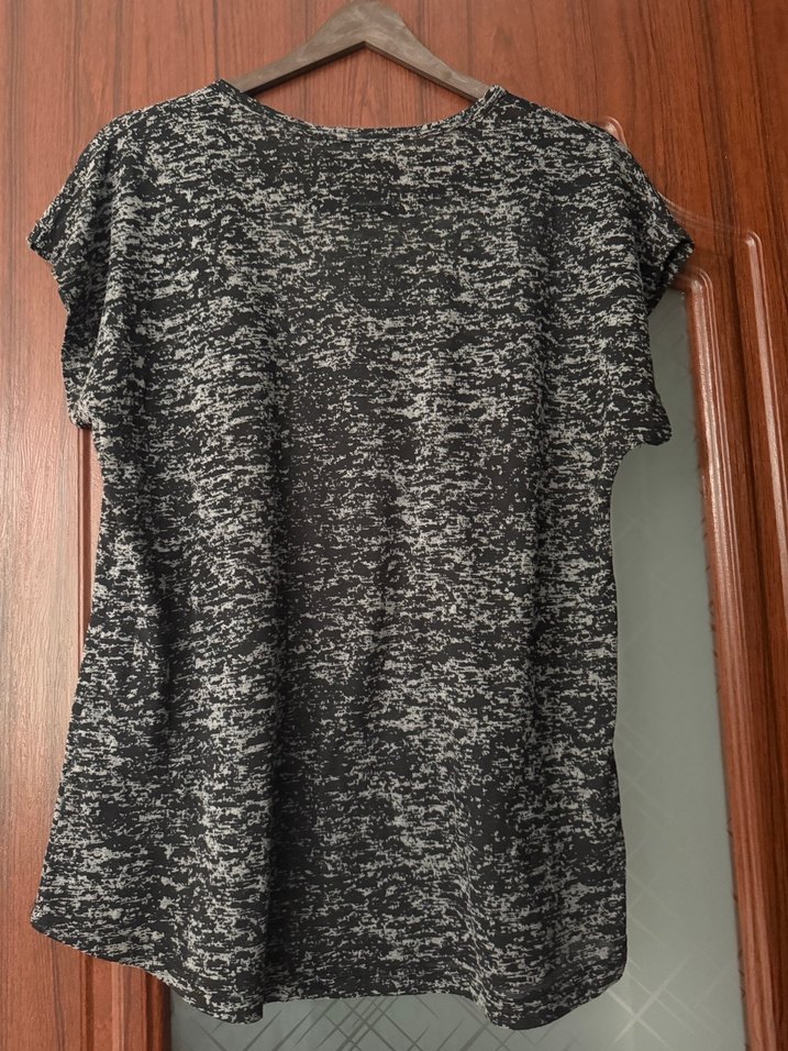 Gri Kısa Kollu Triko Kadın Bluz - Görsel 2