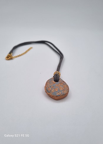 Bohem Zincir Detaylı Gri Altın Renkli  Mini Kolye - Görsel 3