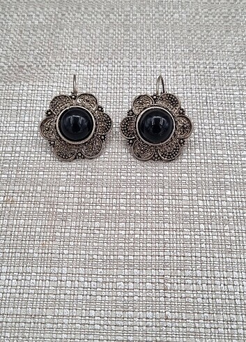 Beden Vintage Metal Küpe. Çiçek Formunda