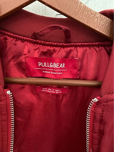 Pull and Bear Bomber