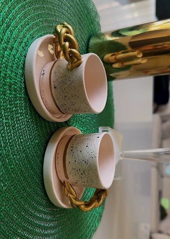 H&M Home Altın Zincir Kulplu tasarım Seramik Fincan Seti