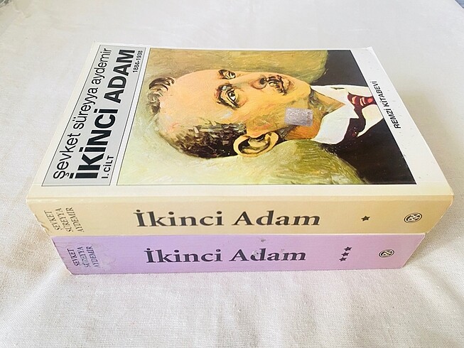 Beden Ş.Süreyya Aydemir?ikinci adam?1 ve 2?.