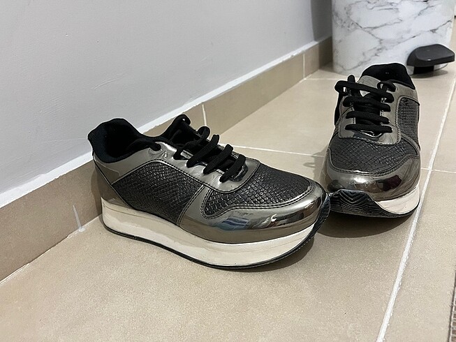 38 Beden gri Renk Spor ayakkabı