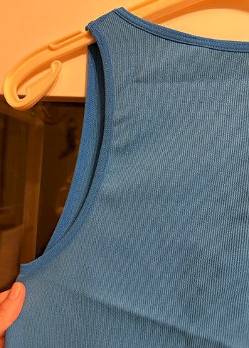 Mavi Atlet Düz Kesim Spor Üst - Görsel 4