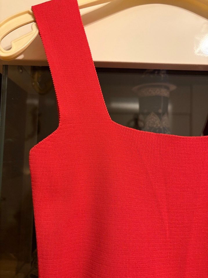 Kırmızı Kalın Askılı Atlet - Görsel 3