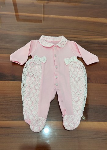 Dantel Detaylı Pembe Bebek Kız Tulum