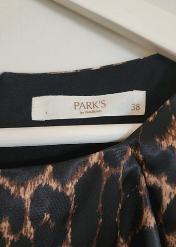 Kahverengi Leopar Desenli Kolsuz Midi Elbise - Görsel 3