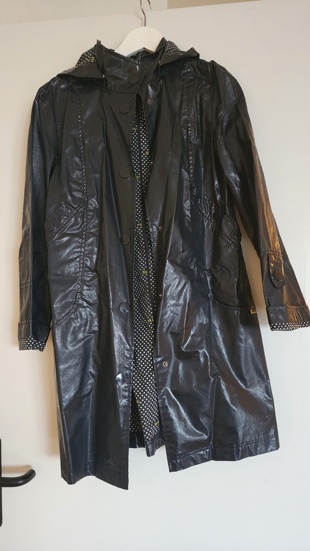 Mango Lacivert parlak yağmurluk, rüzgarlık - Görsel 4