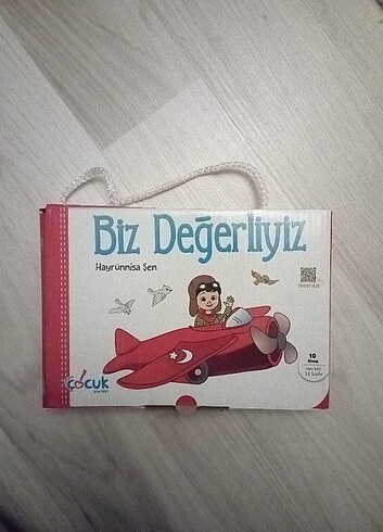 Biz değerliyiz kitap seti