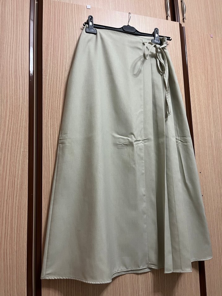 Bej Uzun Pilili Keten Etek - Görsel 2