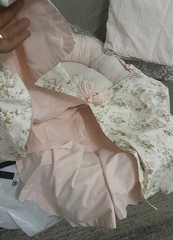 Beden Baby nest ana kucağı /puset örtusü / battaniye hepsi /yenidoğan