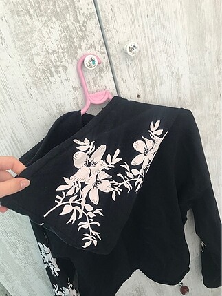 m Beden çeşitli Renk çiçekli crop sweat