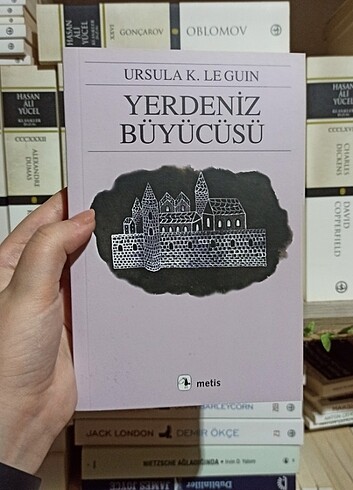 Yerdeniz büyücüsü Ursula K. Le Guin