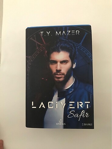 Lacivert - Safir