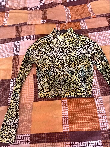 Leopar crop
- Görsel 2