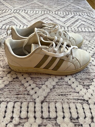 38 Beden Adidas ayakkabı