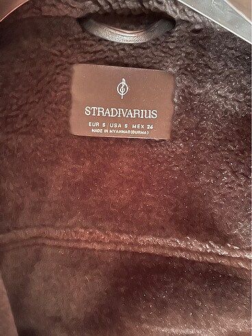 xs Beden siyah Renk Stradivarius deri ceket.