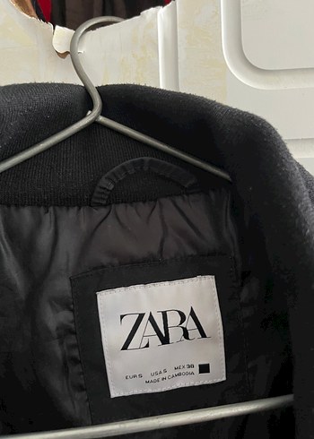 s Beden Zara Siyah Fermuarlı Midi Kadın Mont