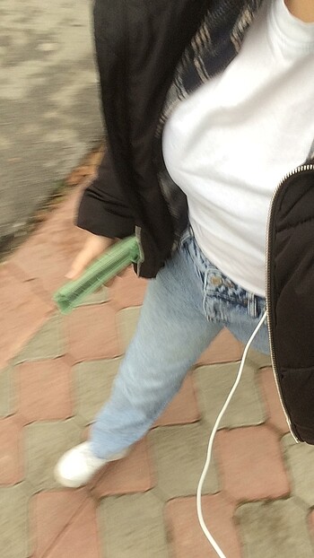 iki jean dosta gider