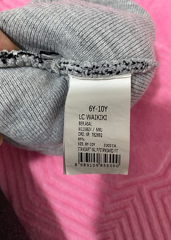 Gri Leopar Desenli Çocuk Bere İki Siyah Ponponlu - Görsel 2