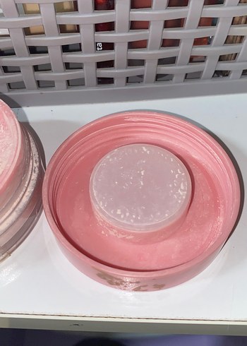 Technic Pembe Aydınlatıcı Sabitleyici Pudra - Görsel 4