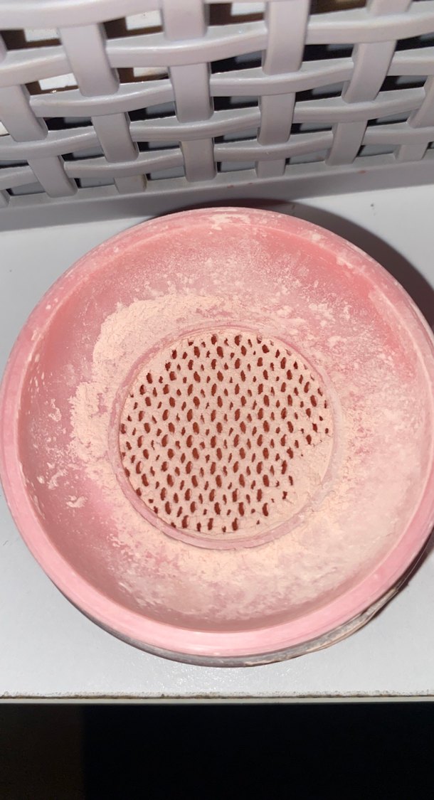 Technic Pembe Aydınlatıcı Sabitleyici Pudra - Görsel 3