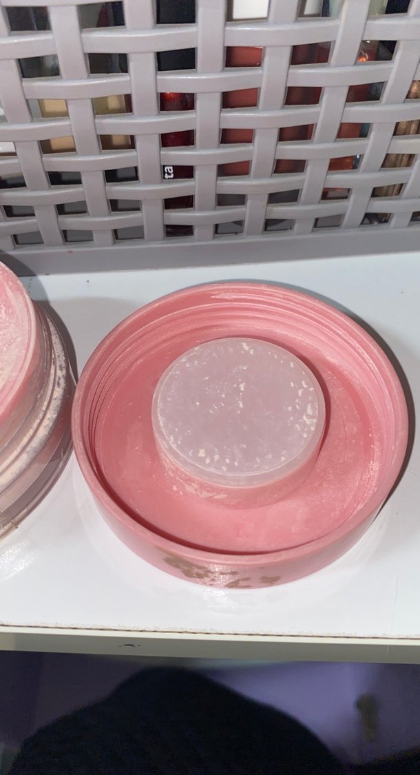 Technic Pembe Aydınlatıcı Sabitleyici Pudra - Görsel 4