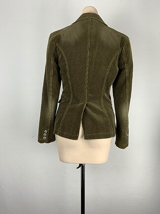 Diğer Diğer Blazer %70 İndirimli.