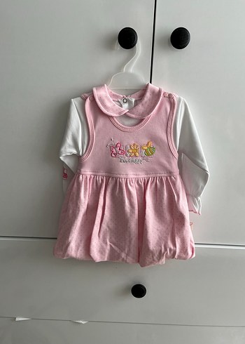 Kız bebek elbisesi