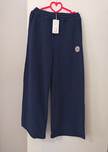 Kızlar İçin Lacivert Bol Kesim Eşofman Takımı - Görsel 11