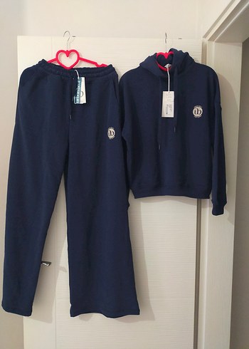 Kızlar İçin Lacivert Bol Kesim Eşofman Takımı - Görsel 2