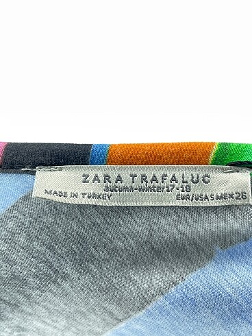 s Beden çeşitli Renk Zara Mayo %70 İndirimli.