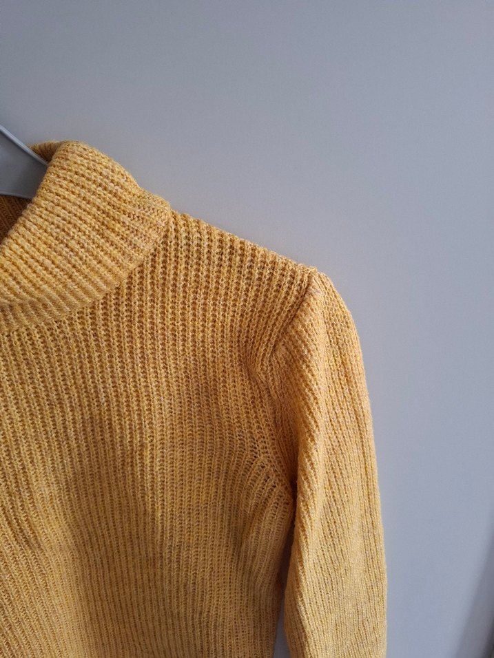 Sarı Yüksek Yakalı Örgü Kadın Kazak - Görsel 4