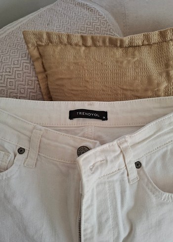 Beyaz Kadın Pantolon - Görsel 3