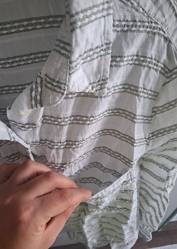 Düğmeli Uzun Kollu Beyaz Gömlek - Görsel 5