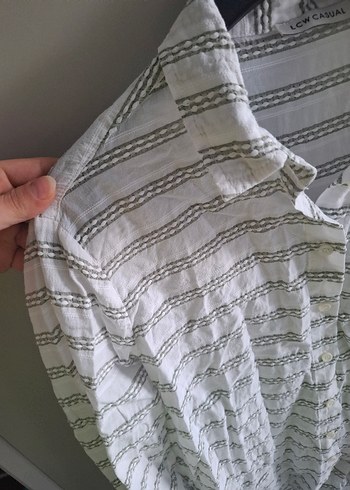 Düğmeli Uzun Kollu Beyaz Gömlek - Görsel 2