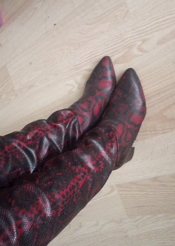 Bordo Yılan Desenli Deri Dizüstü cizme - Görsel 6