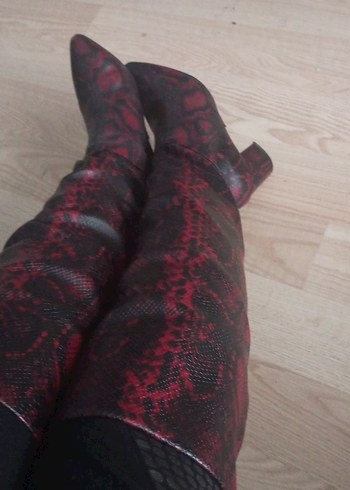 Bordo Yılan Desenli Deri Dizüstü cizme - Görsel 3