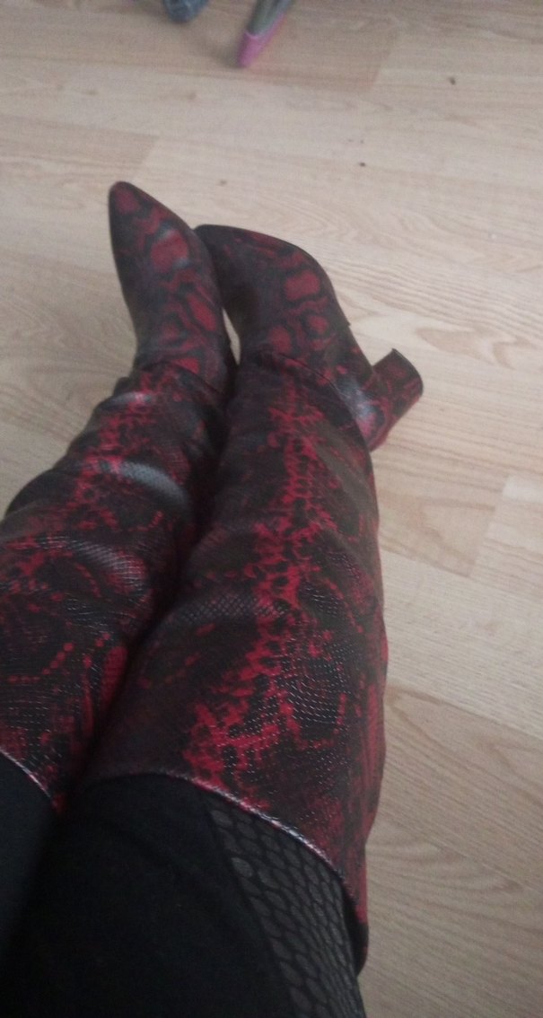 Bordo Yılan Desenli Deri Dizüstü cizme - Görsel 3