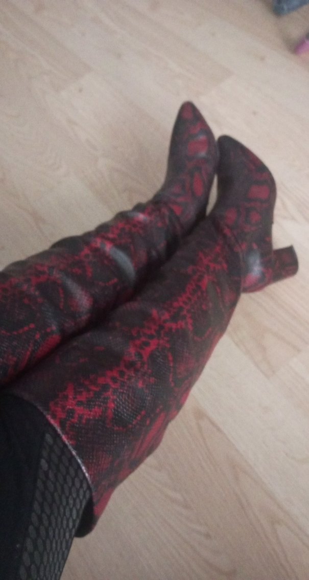 Bordo Yılan Desenli Deri Dizüstü cizme - Görsel 2