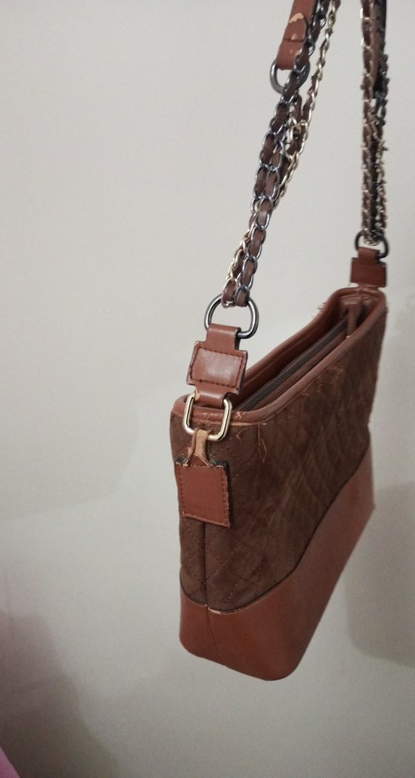 Zincir Detaylı Kahverengi Kadın Süet Çanta - Görsel 2