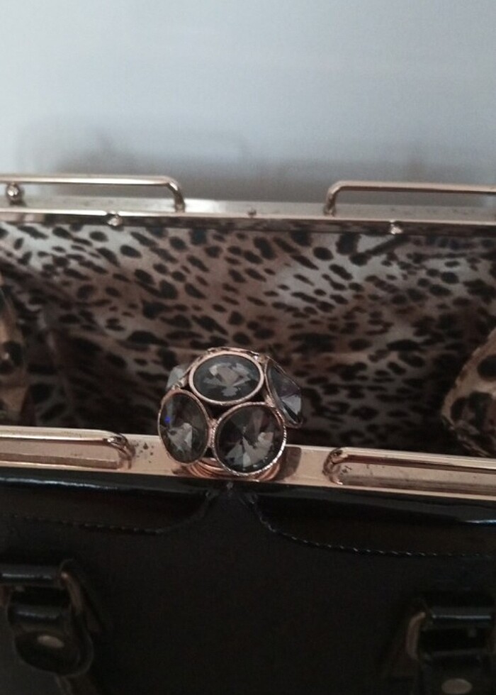 siyah çanta - Görsel 4