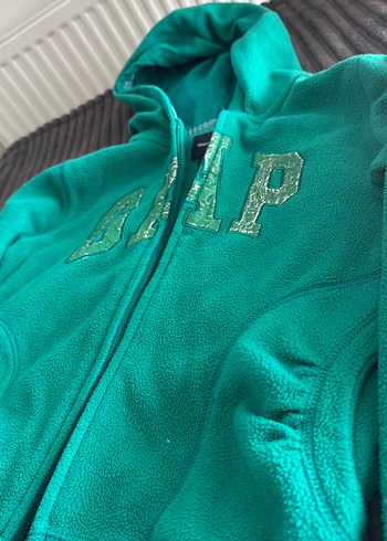 Gap marka Kız Çocuk Yeşil Kapüşonlu Fermuarlı Ceket - Görsel 3